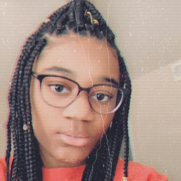 Meet your Posher, Lils - Picture 1 of 1